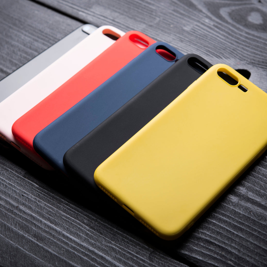 Chroń swój telefon odpowiednim case